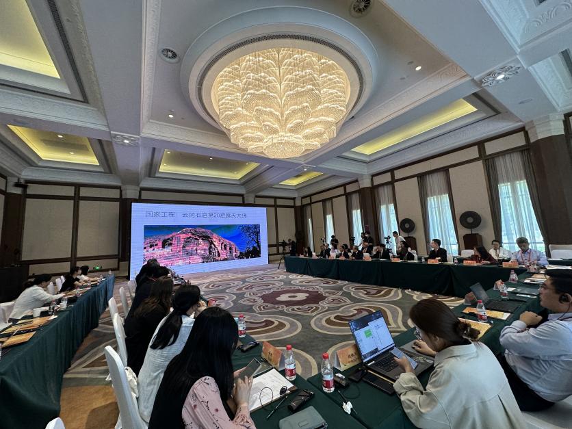 5月30日,“共筑文明共同體——博物館國際合作新愿景”平行論壇在甘肅敦煌舉行。圖為論壇現(xiàn)場。(中新社記者丁思 攝)